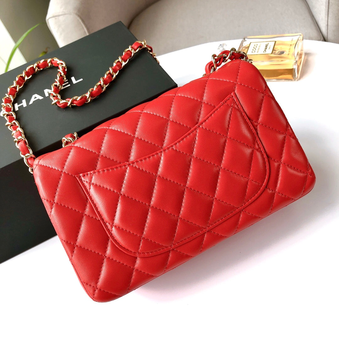 Bolso con solapa MINI Rectangle 20CM Rojo Piel de cordero Herrajes de oro