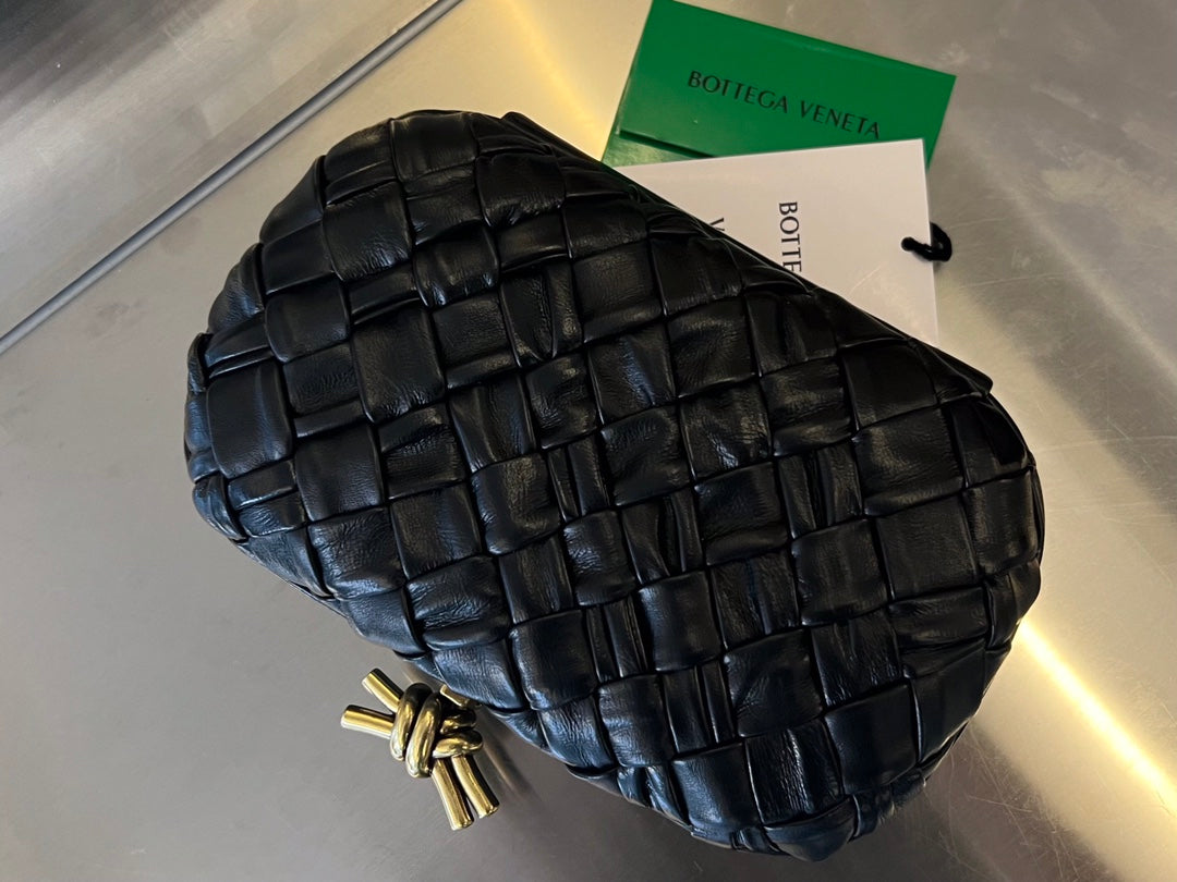 KNOT 19 IN Negro LAMBSKIN