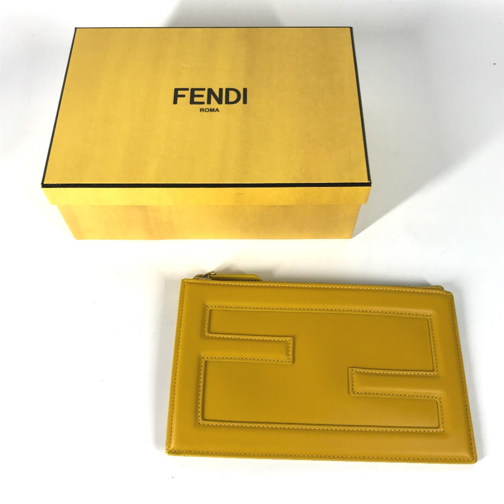 Fendi Bolso clutch Cuero Amarillo Logo Mujer