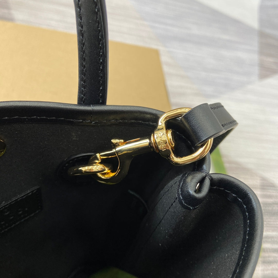 GG 20 SUPER Mini BAG con Correa IN Negro Piel de becerro