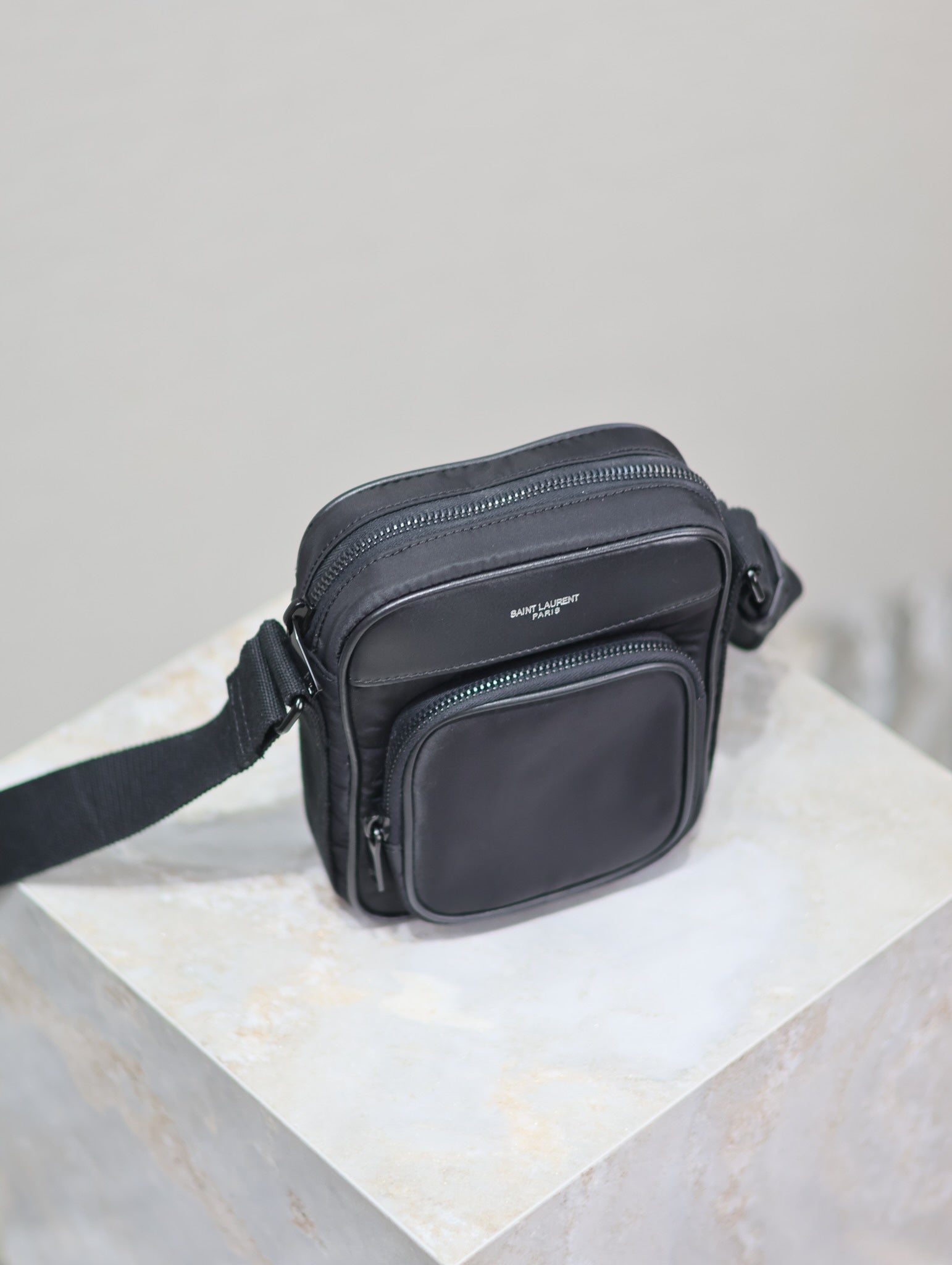 CITY Mini CAMERA BAG 18 IN Negro ECONYL