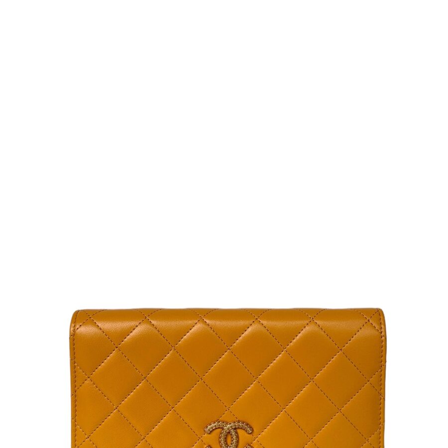 Chanel Crossbody yellow bag – front view